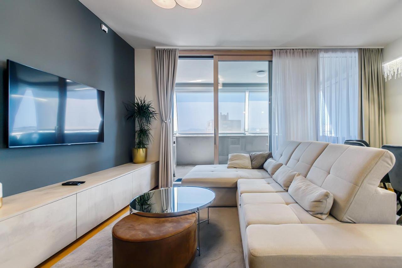 Luxury Apartment Sunset Zadar - With Garage And Balcony Exterior photo