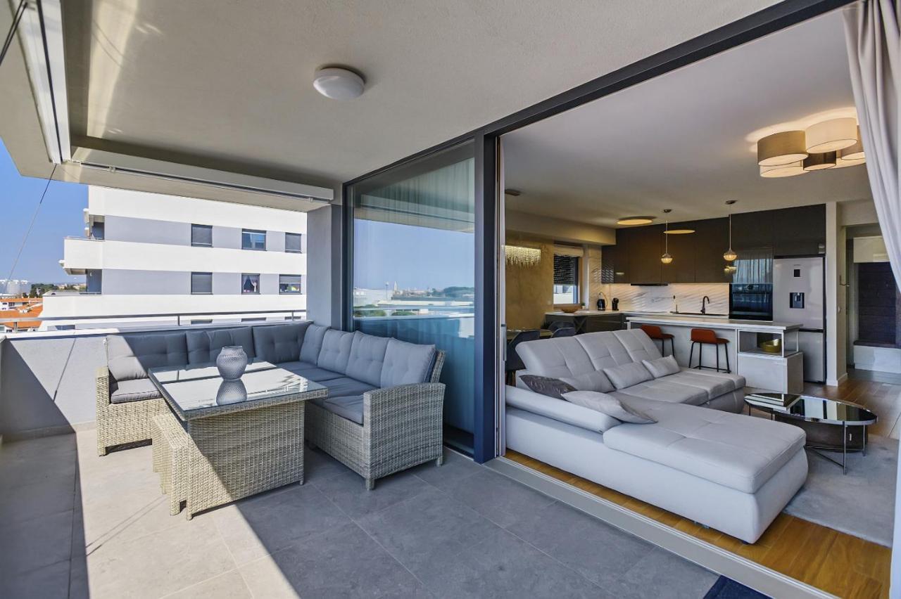 Luxury Apartment Sunset Zadar - With Garage And Balcony Exterior photo